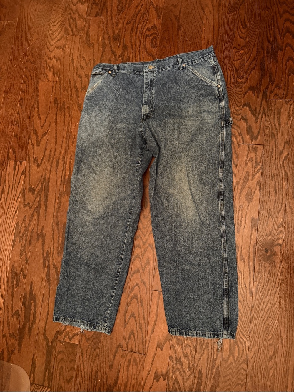 Wrangler Relaxed Fit Faded Blue Men's Jeans